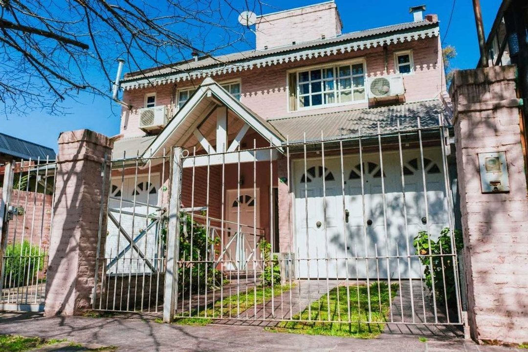 Excelente PH Tipo Casa Ing. Maschwitz Apto Credito