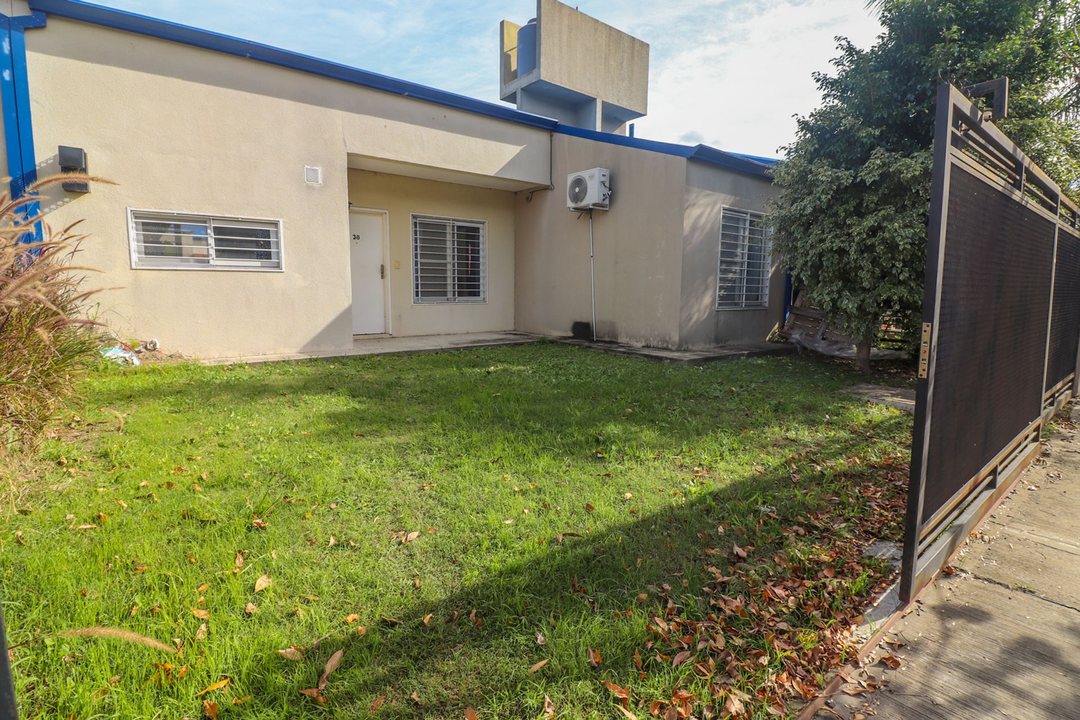 VENTA CASA 3 AMB TIGRE JARDIN  PARQUE