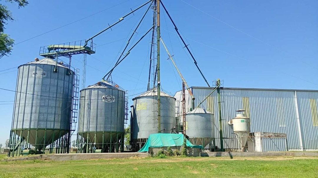 EN  VENTA PLANTA DE SILOS ACOPIO Y CLASIFICACION