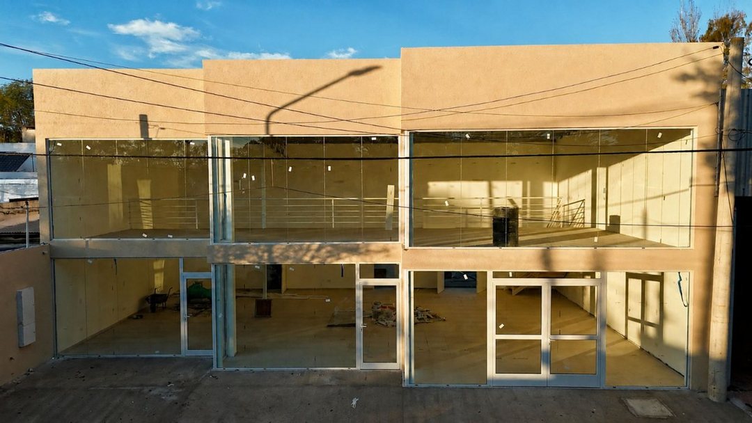 VENTA/PERMUTA LOCAL COMERCIAL FUNES