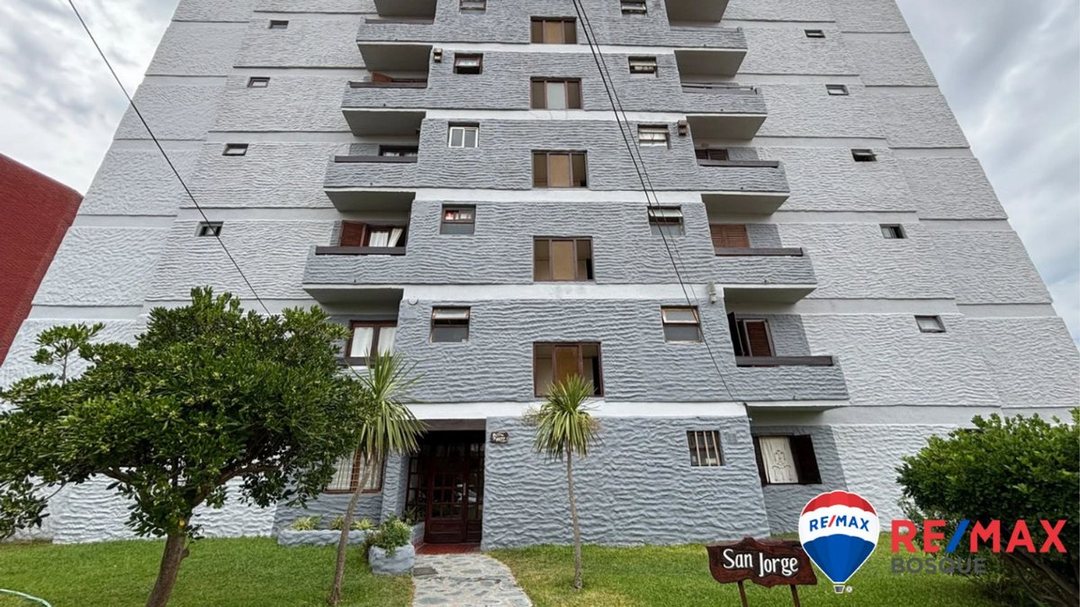 Venta departamento 2 ambientes con ascensor Gesell