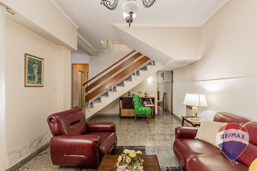 Casa en Venta 4 Dormitorios La Plata