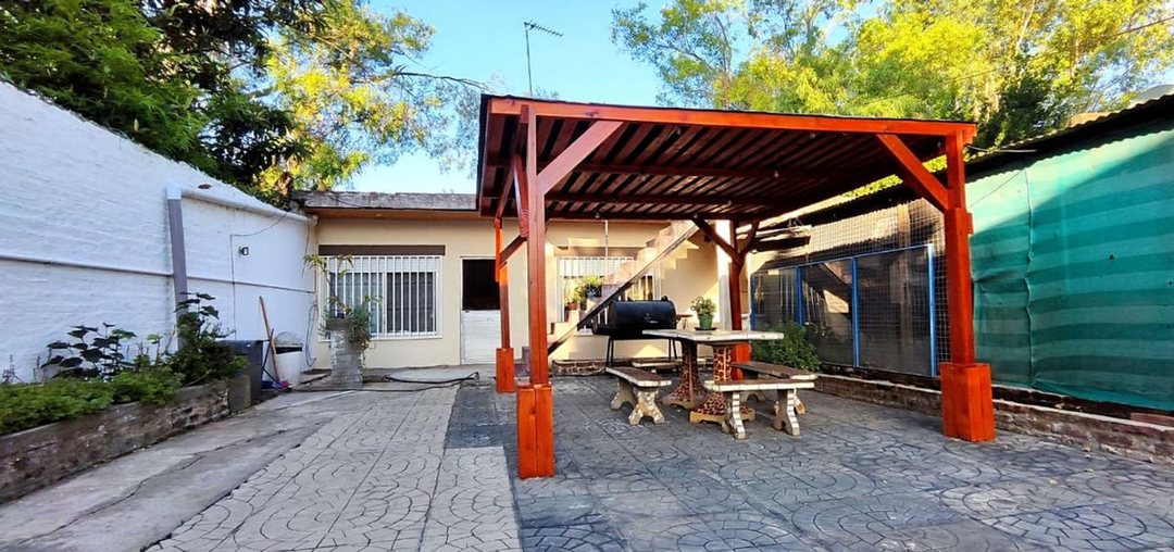 VENTA CASA 3 AMB JARDIN TERRAZA GALPON SAN MIGUEL