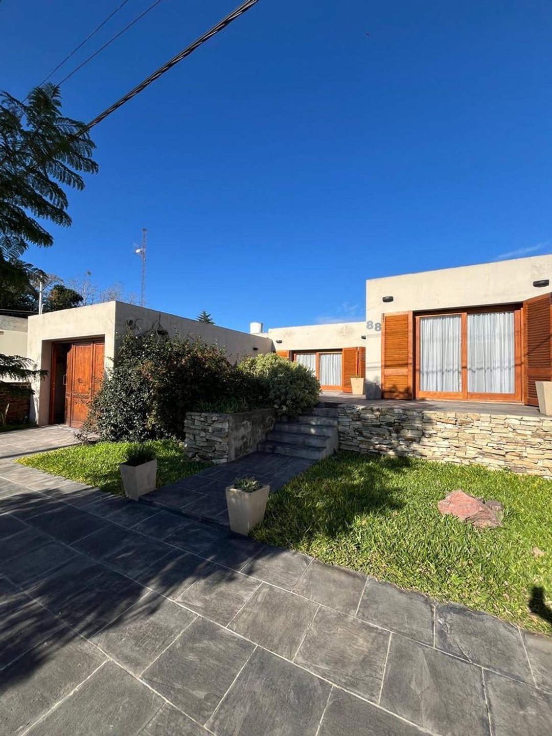 CASA EN VENTA EN INES INDART CON PILETA