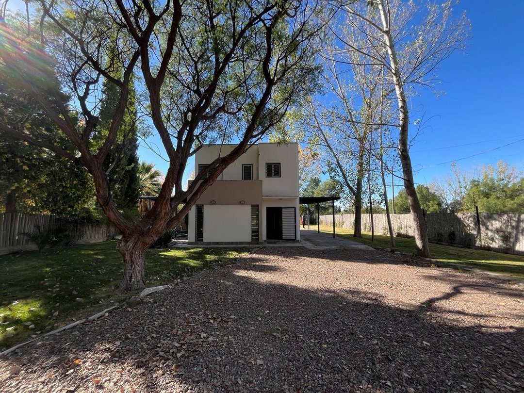 VENTA CASA CHACRAS DE CORIA, MENDOZA