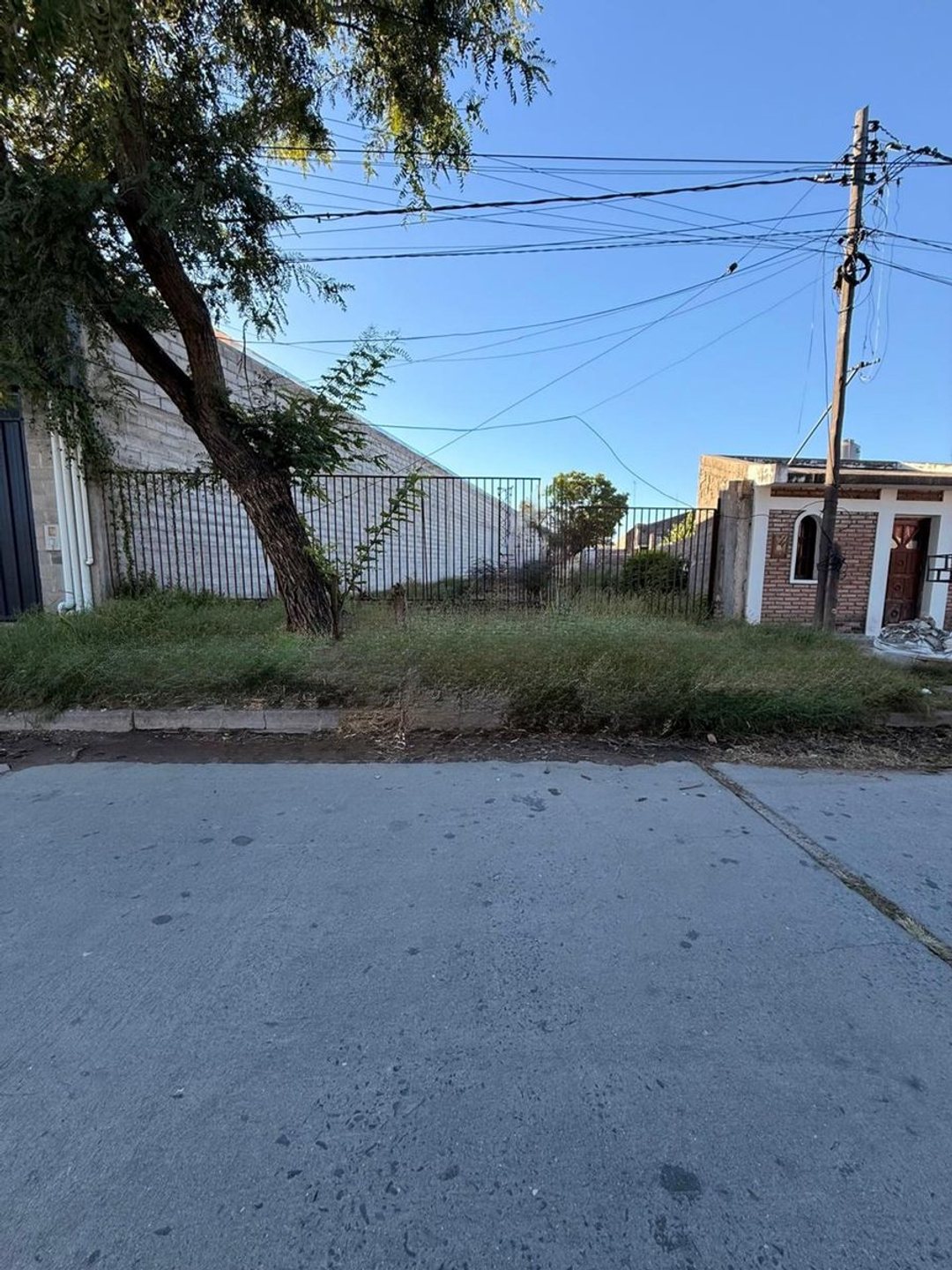 Terreno ideal para galpón y desarrollo comercial