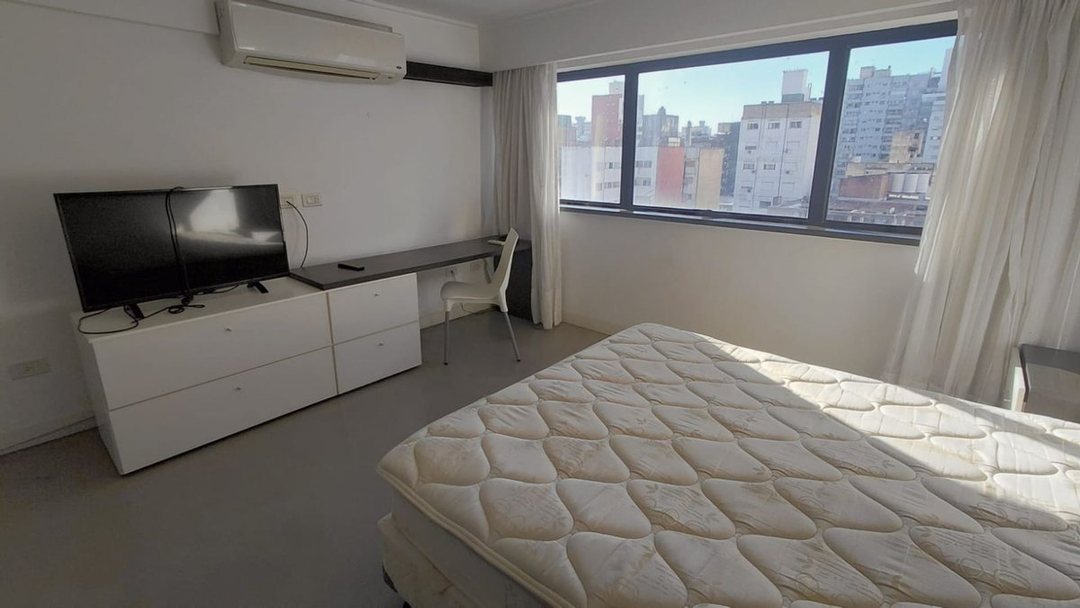 VENTA MONOAMBIENTE AMOBLADO - CENTRO