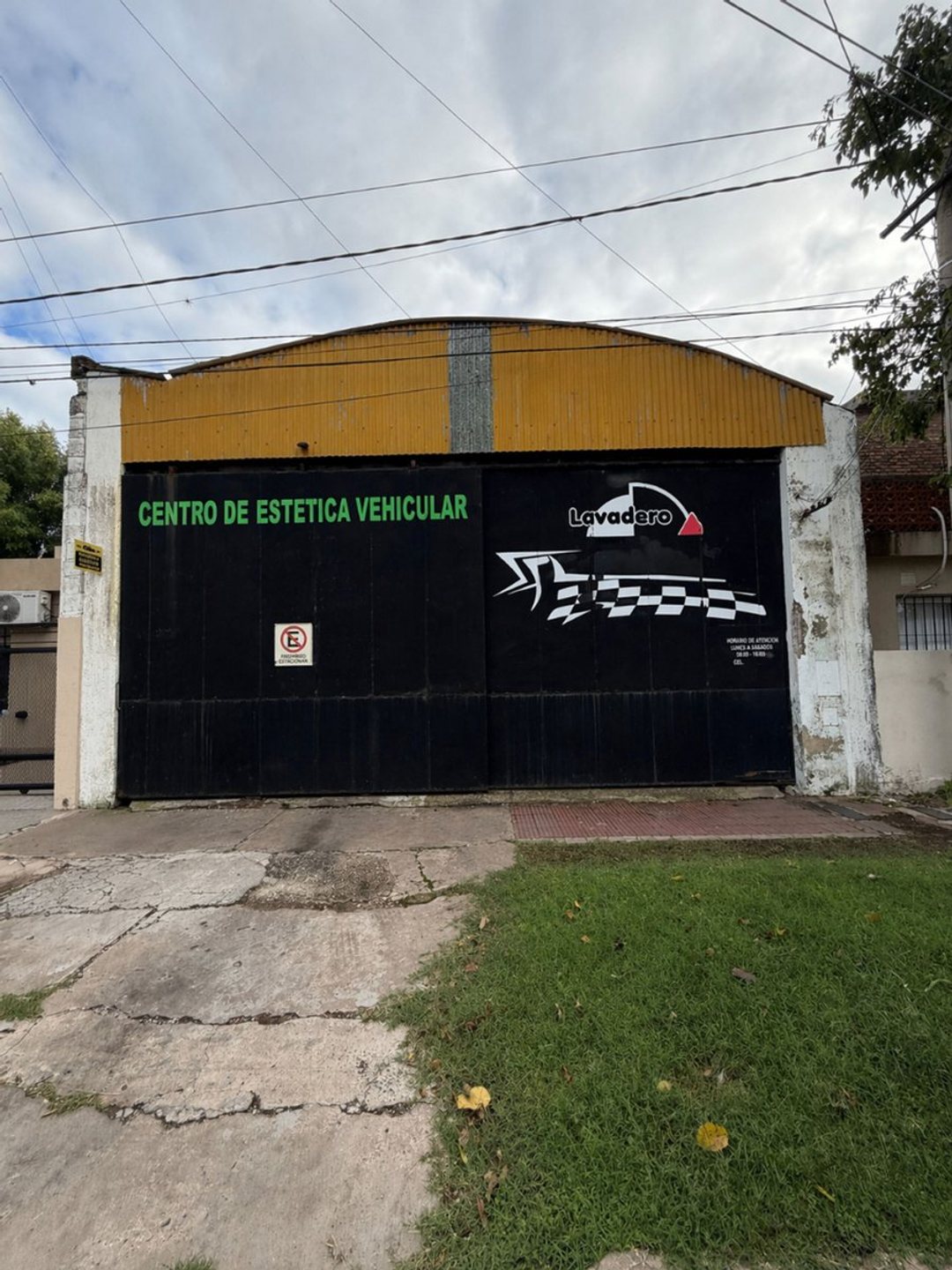 GALPON EN VENTA G. BAIGORRIA  90 M2
