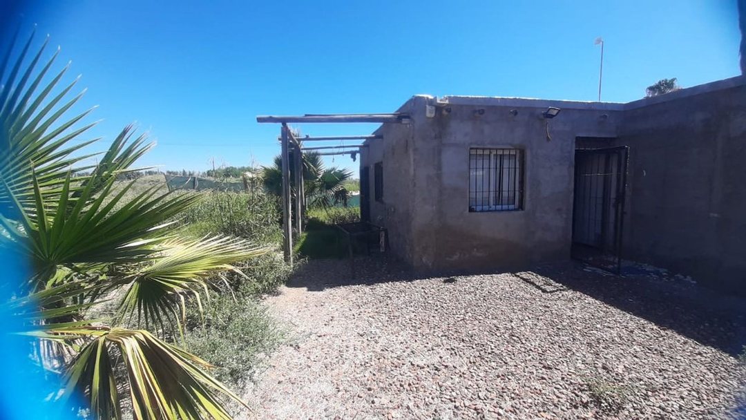 VENTA CASA BERMEJO TRES DORMITORIOS CON GRAN PATIO