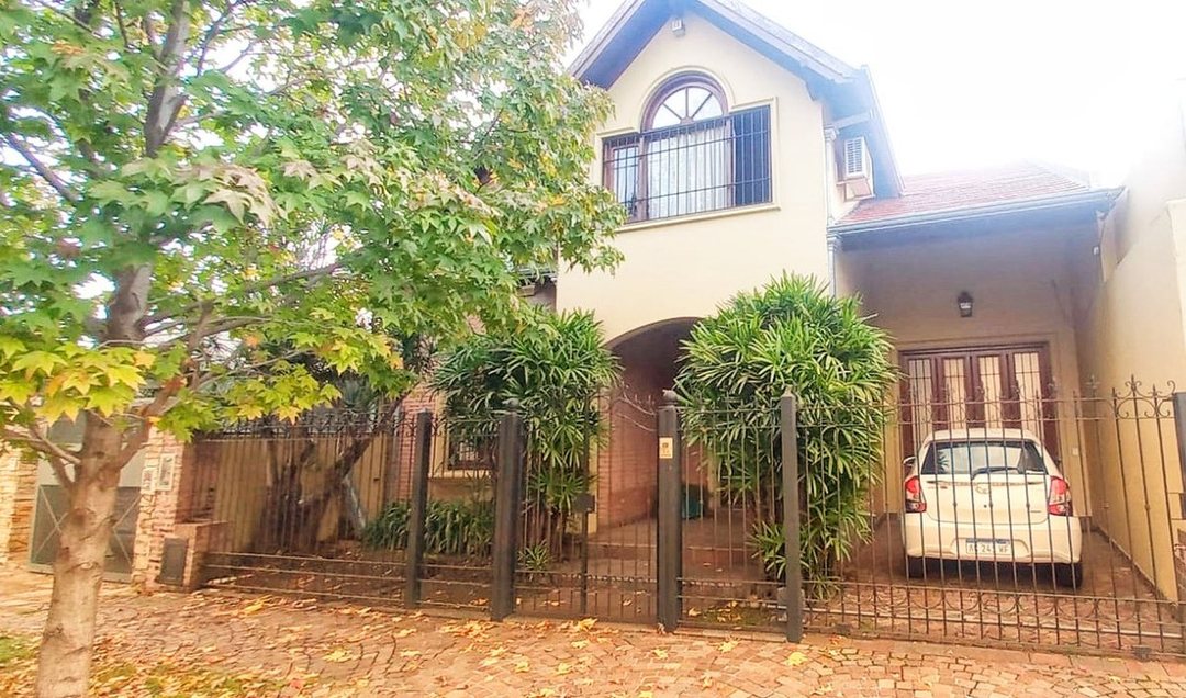 Venta Casa Castelar Norte 5 Amb Permuta MenorValor