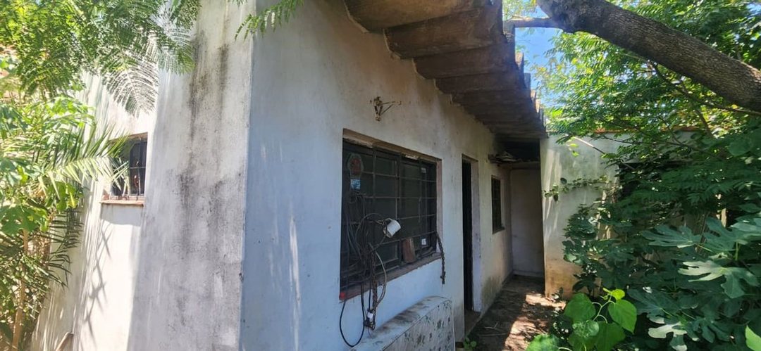 CASA PH EN VENTA EN LOMAS DE ZAMORA A RECICLAR