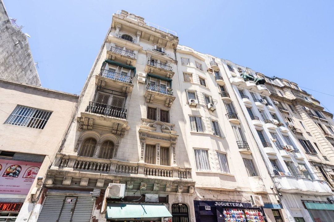 VENTA SEMIPISO 3 AMB. APTO PROFESIONAL BALVANERA