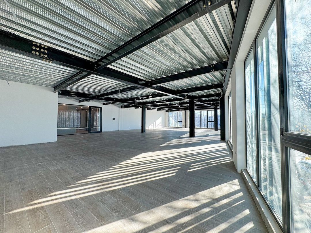 OFICINAS COMERCIALES PREMIUM EN ALQUILER FISHERTON