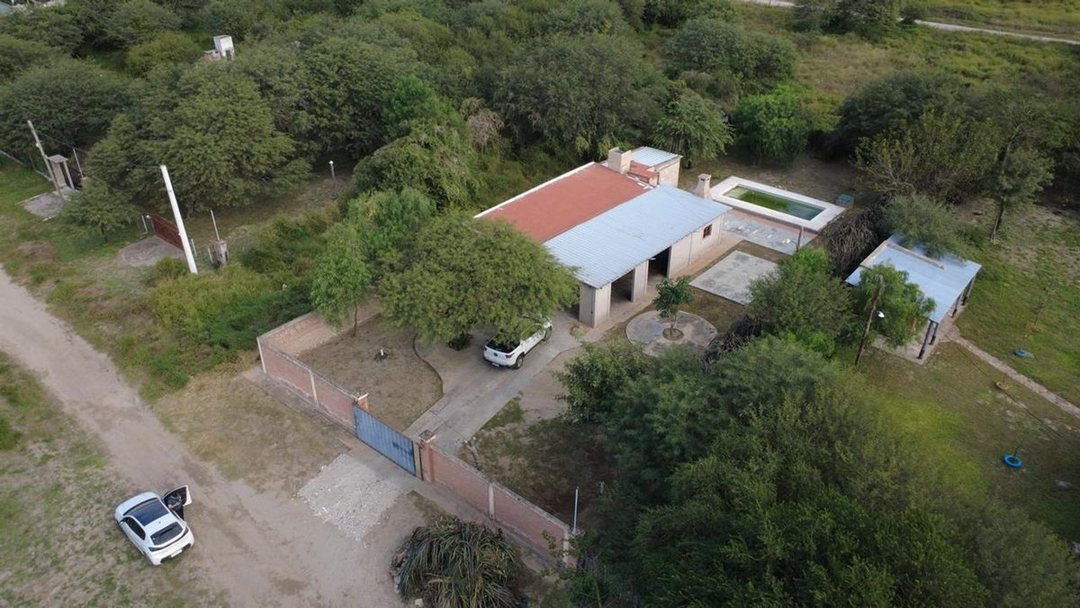 VENTA DE FINCA EN VILMER CON PILETA 1000M2