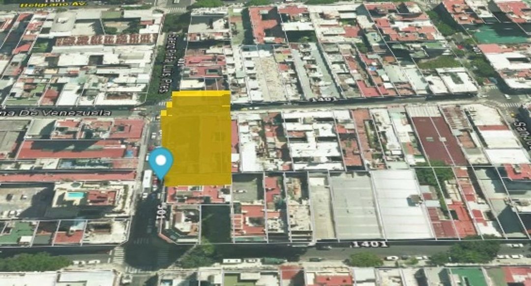 VENTA CASA/LOTE  161M2 EN MONSENSERRAT