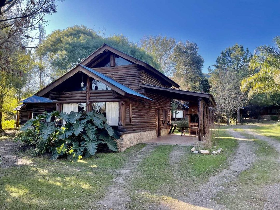 Venta Complejo 5 Cabañas Santa Rosa de Calamuchita