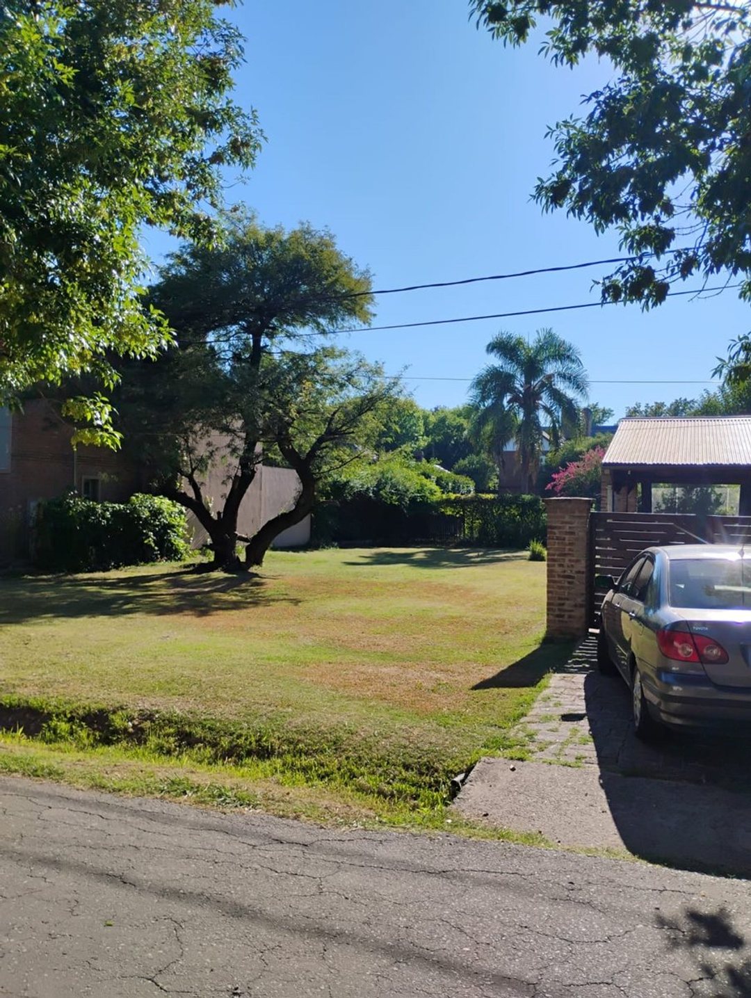 EN VENTA TERRENO LOMAS DE FISHERTON II