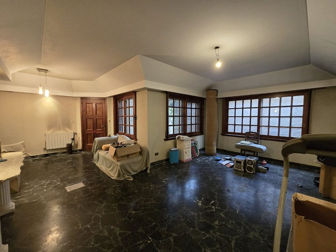 CASA 4 AMBIENTES VENTA BERNAL TERRAZA APTO CRÉDITO