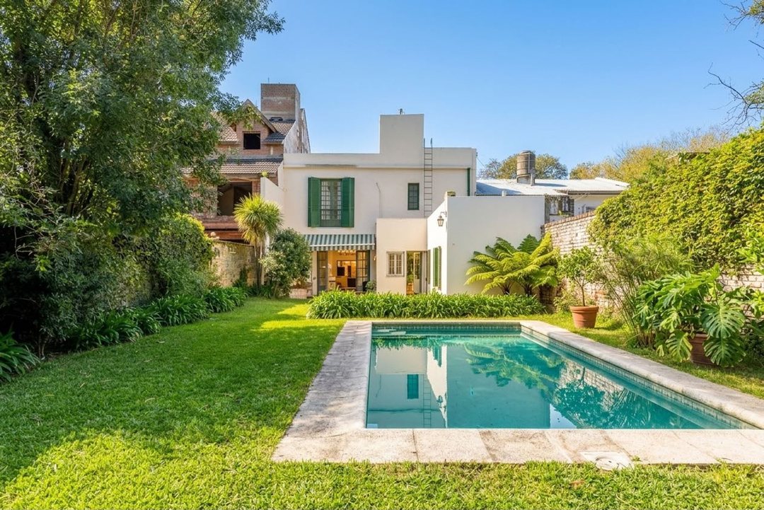 VENTA CASA 7 AMB JARDÍN PILETA OLIVOS, LA LUCILA