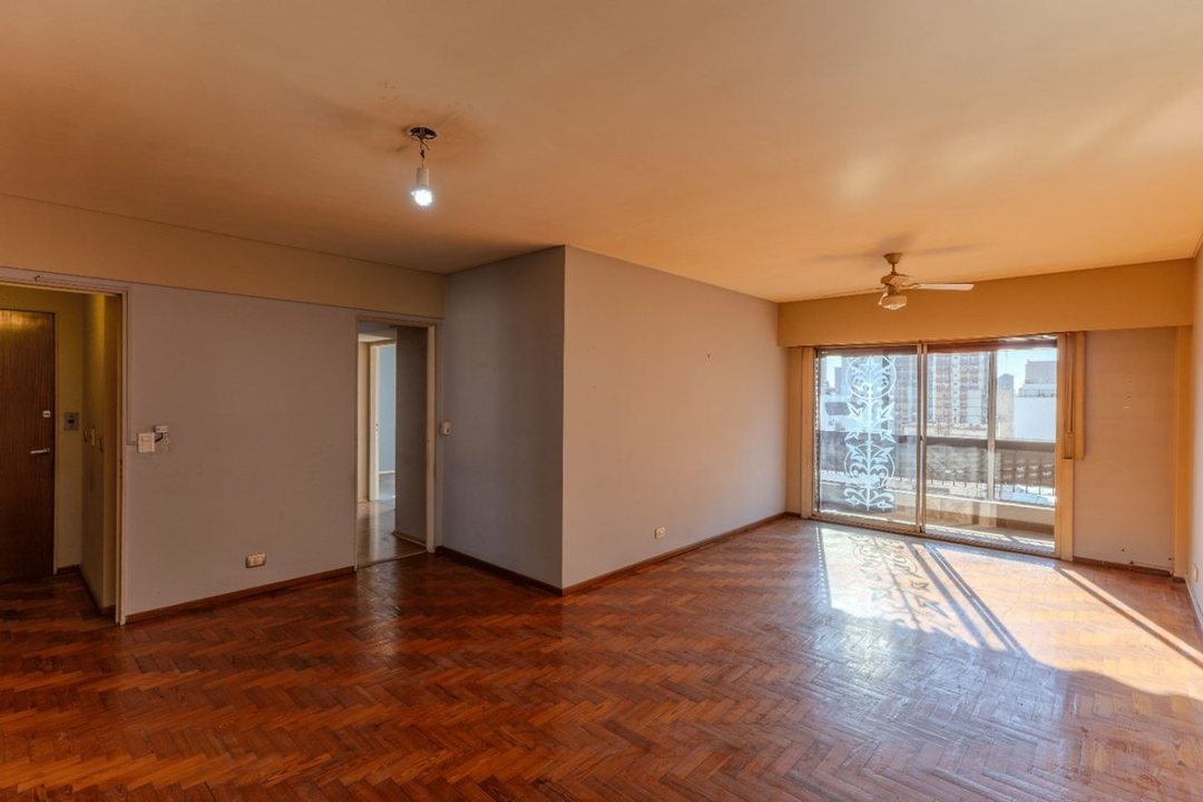VENTA 4 AMBIENTES DEPENDENCIA EN AVELLANEDA