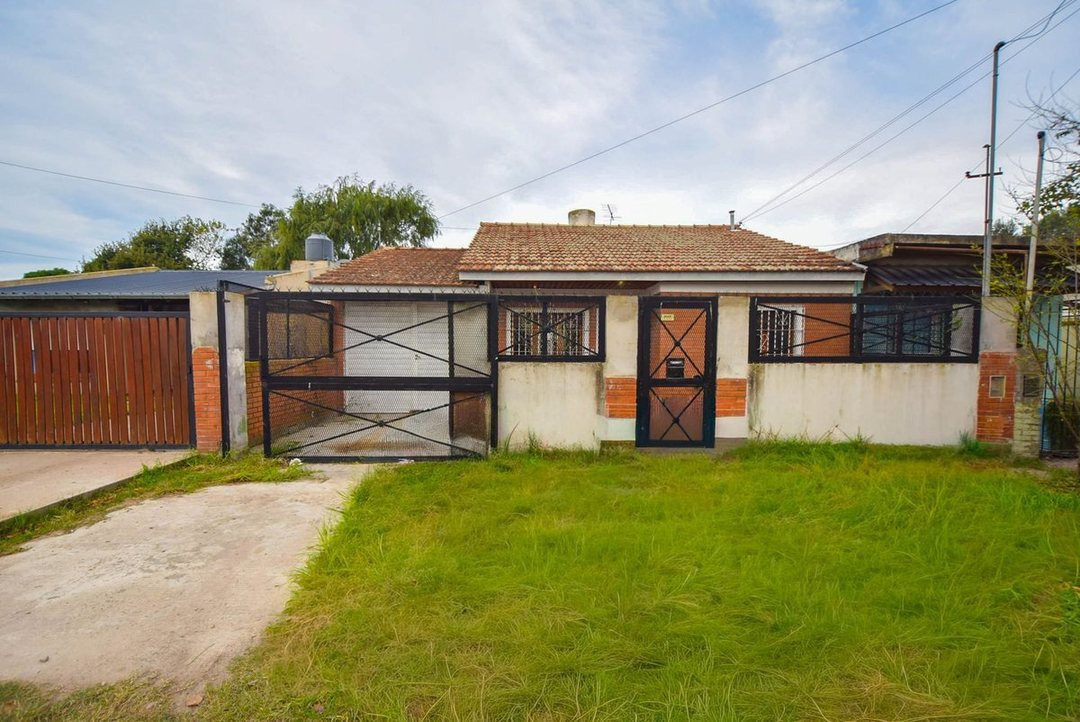 Venta Casa 3amb + Dpto 2amb, Faro Norte