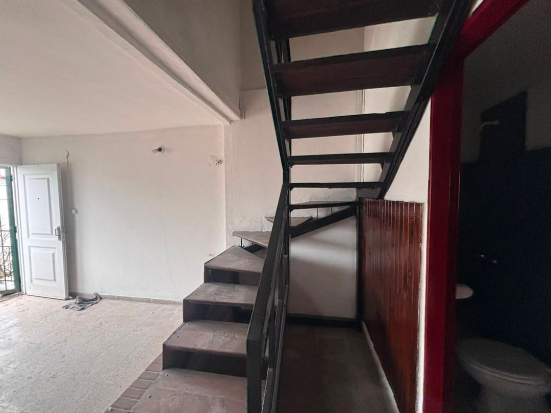 VENDO DUPLEX  BARRIO TERAN 4 DORMITRIOS