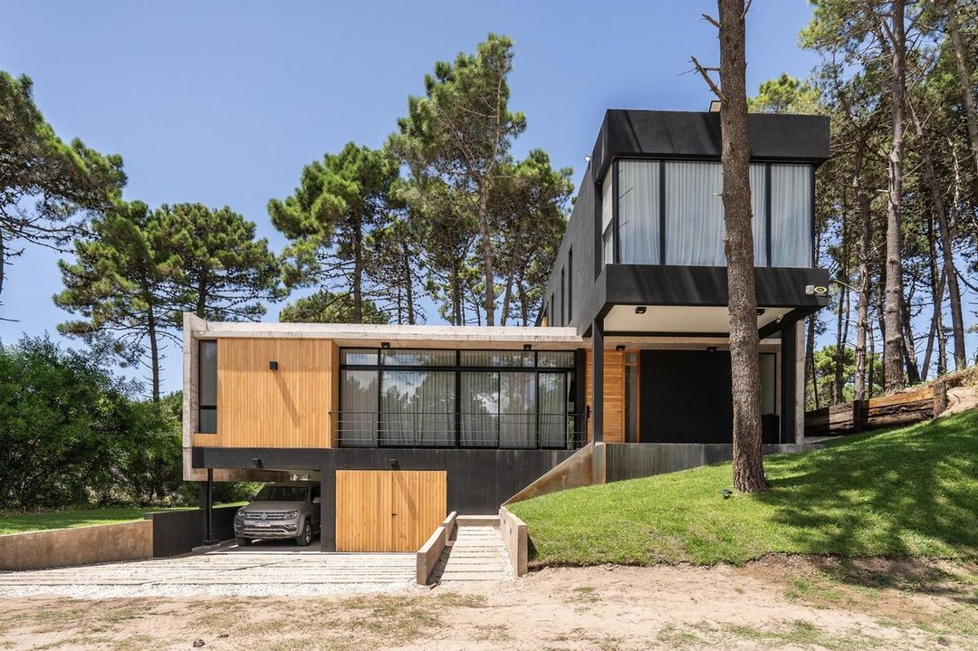 VENTA CASA 5 AMBIENTES BARRIO PIONEROS PINAMAR