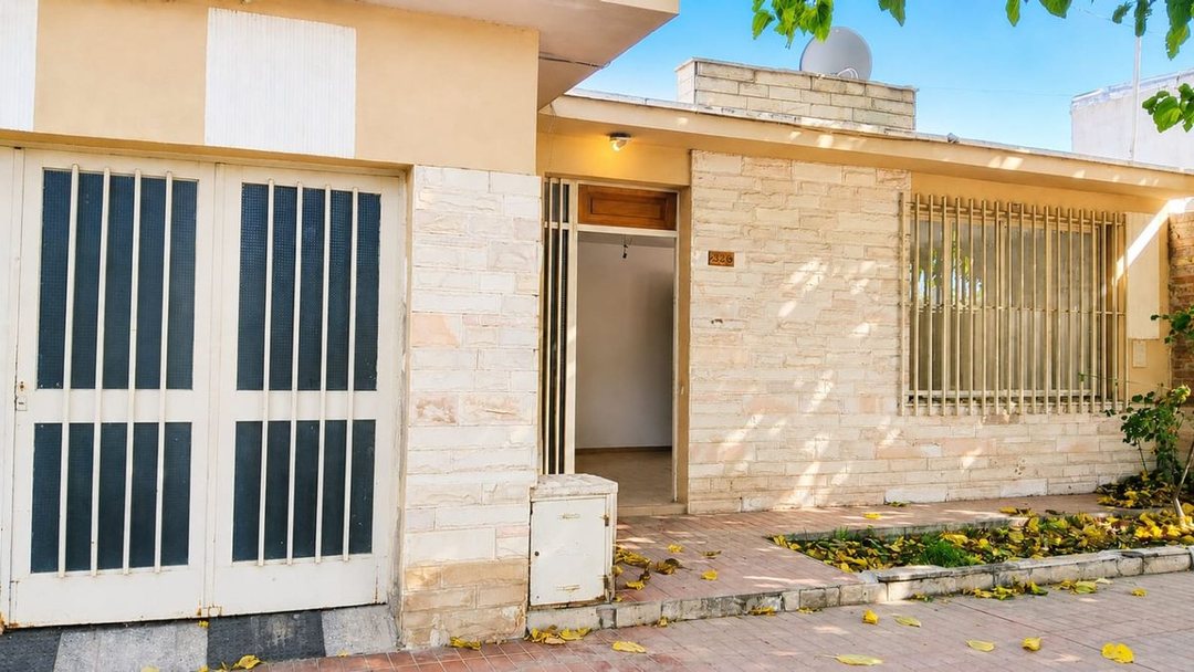 Venta casa Barrio UJEMVI. Las Heras