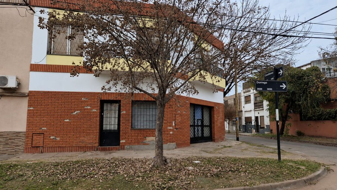 venta casa 3 dorm con local/deposito en matheu