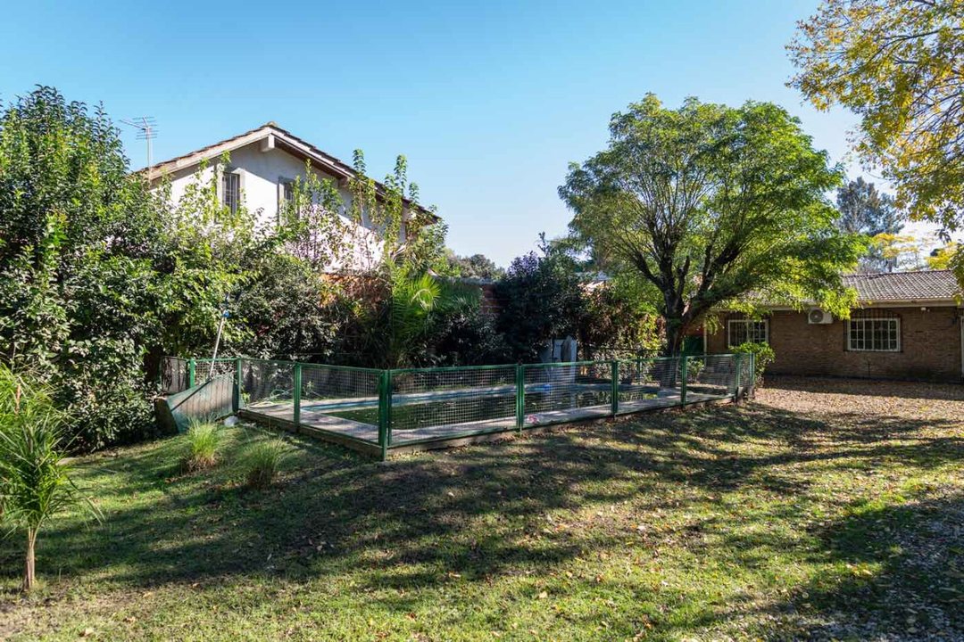CASA QUINTA EN VENTA EN EL PATO