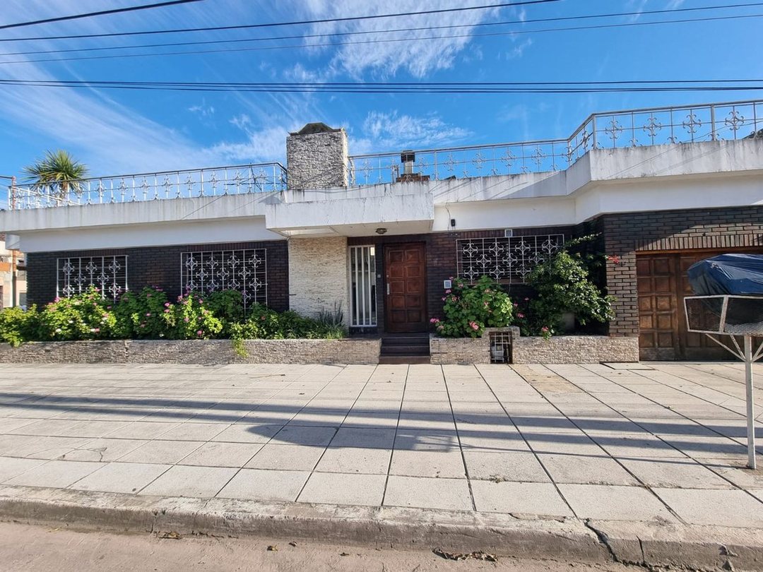 VENTA APTO CREDIT0 5amb COCHERA TERRAZA 200m2Total