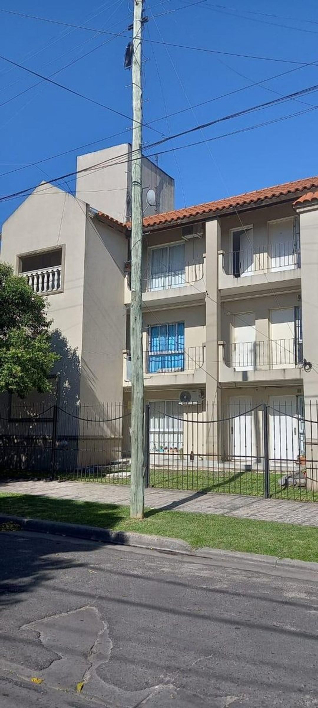 VENTA  MONOAMBIENTE MORON