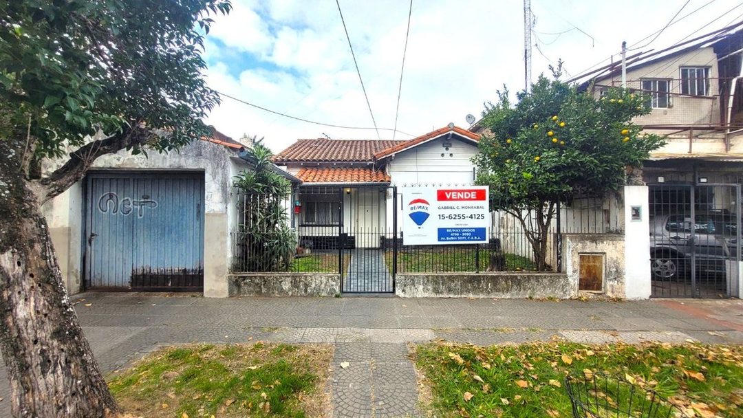 Casa de 3 amb en venta - Chilavert