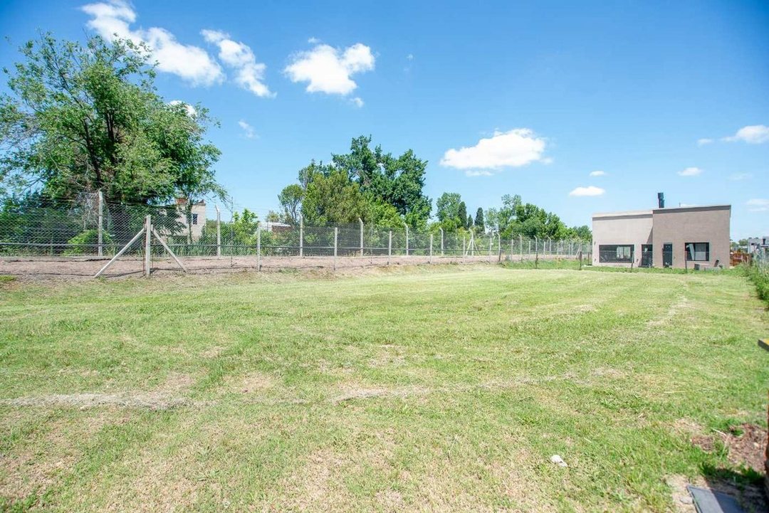 Venta Lote  Barrio Santa Emilia Pilar del Este
