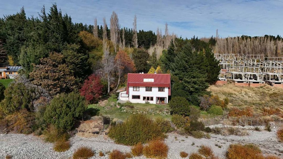 CASA SOBRE COSTA, B. LAS CHACRAS