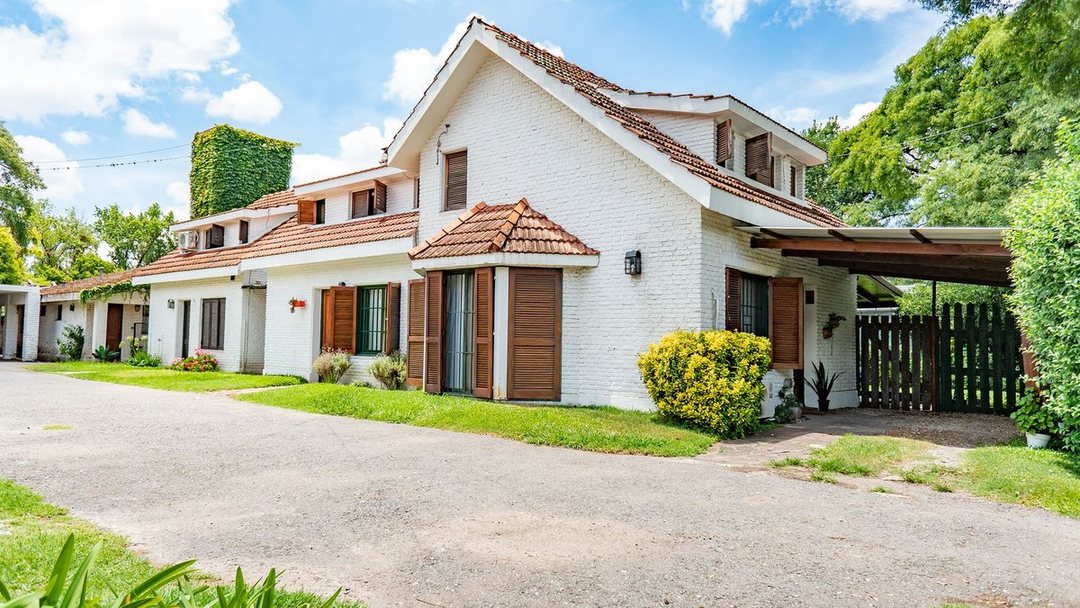 VENTA CASA PH  2 DORMITORIOS EN FISHERTON