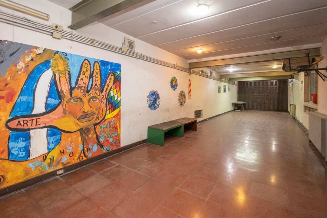 Edificio ex Hotel Històrico PB y 3 Pisos c/Tza