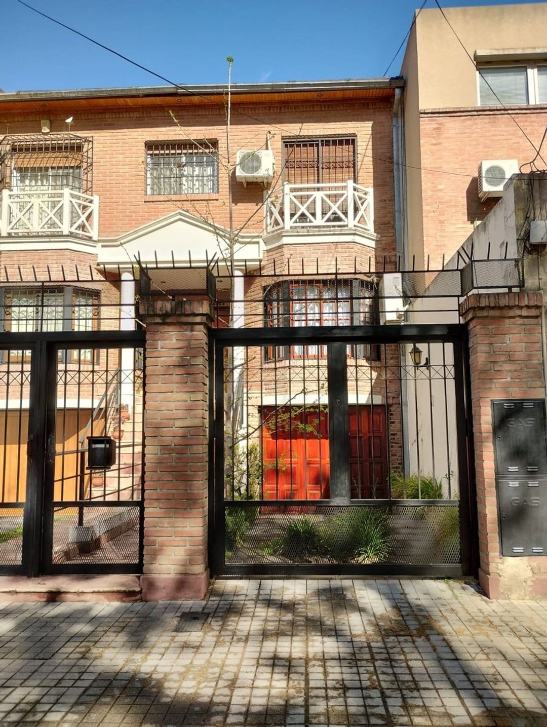 VENTA CASA 5 AMB. JARDIN PARRILLA VILLA PUEYRREDON