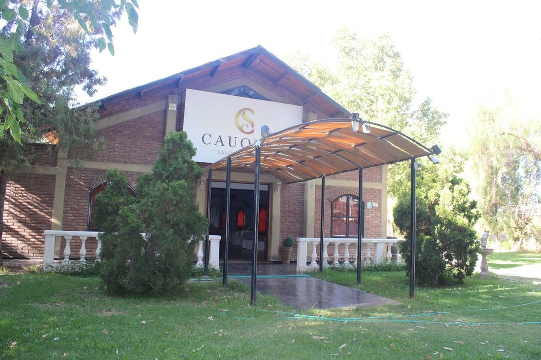 Venta de Salón de Fiesta o Comercial Guaymallén