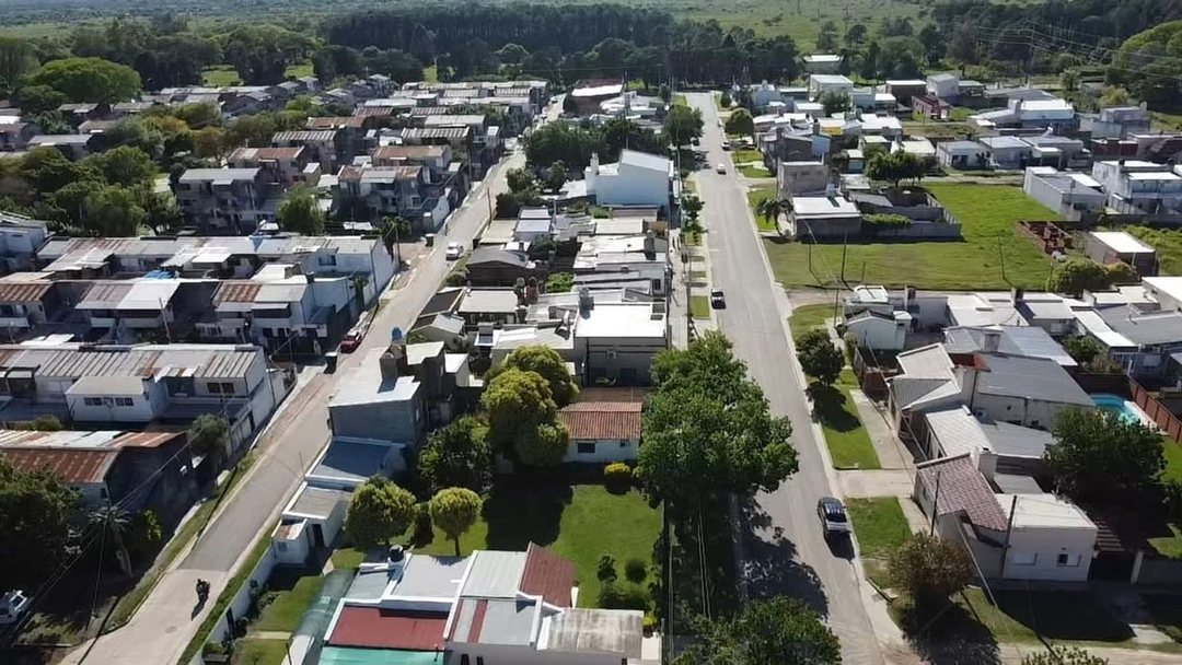 BARRIO CHAPERO, SE VENDE CASA CON RENTA POTENCIAL