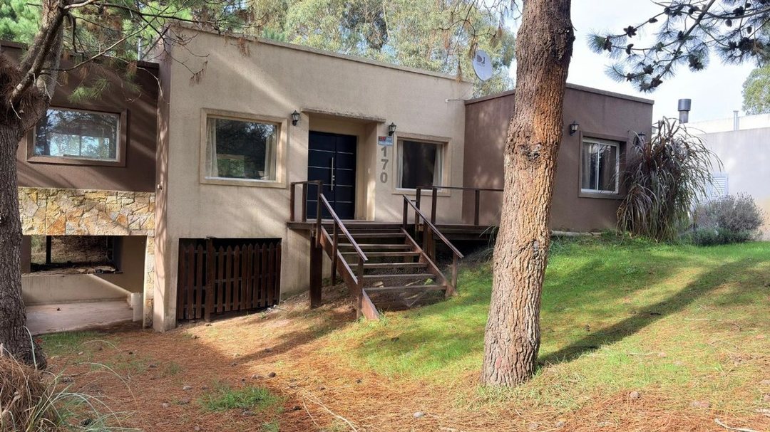 CASA VENTA COSTA ESMERALDA GAS NATURAL