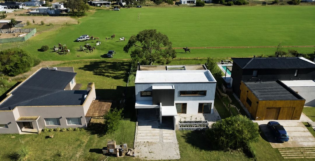 VENTA CASA COSTA ESMERALDA ECUESTRE 6 AMBIENTES