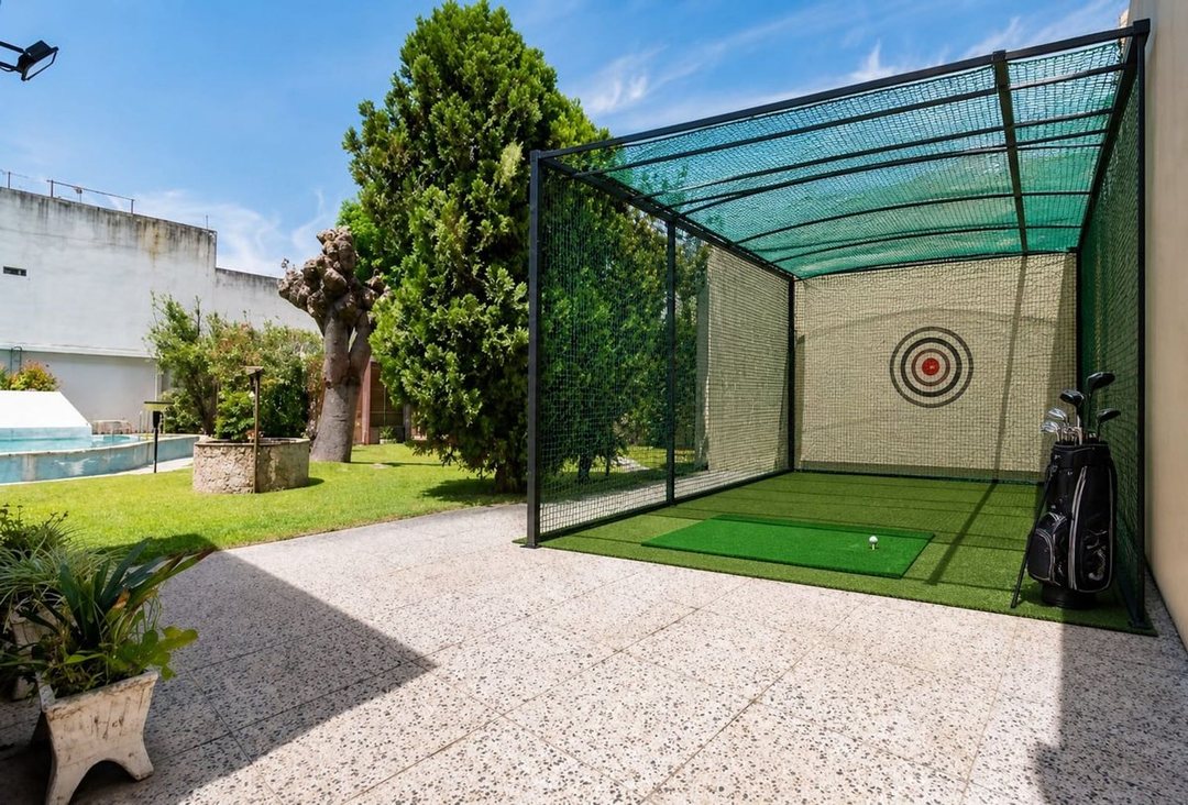 VENTA CASA  6 AMB PILETA JARDIN CANCHA DE PALETA