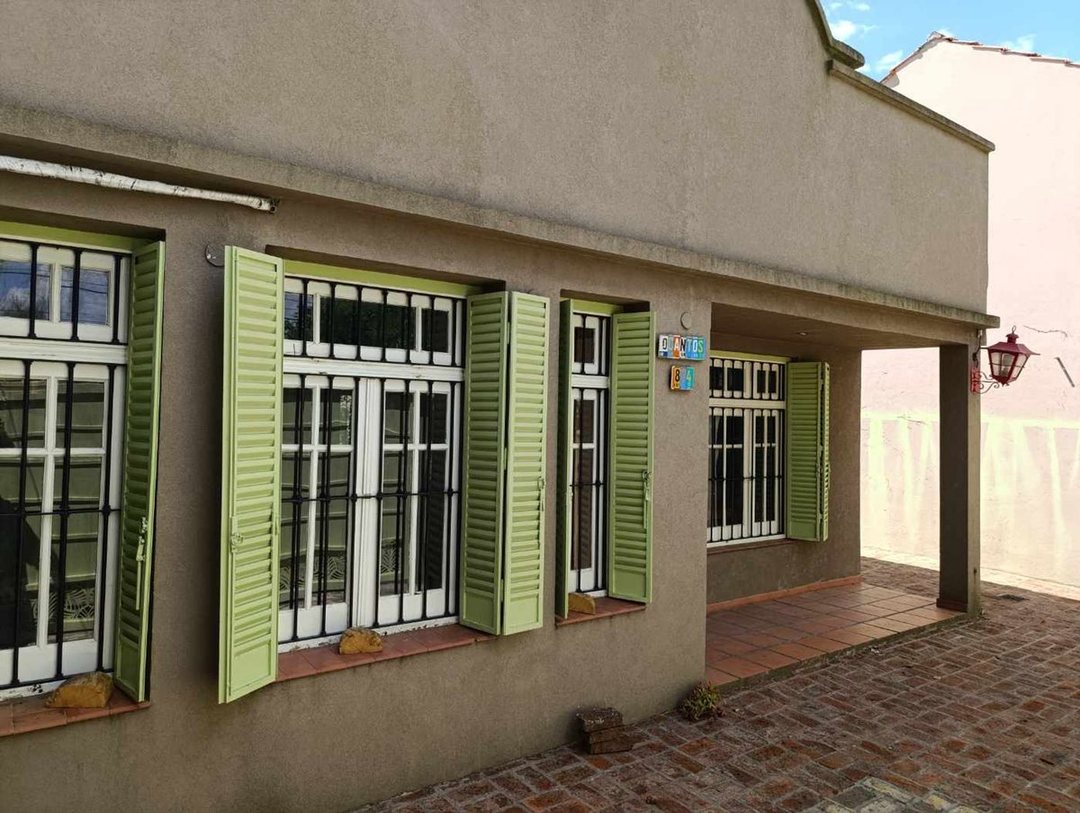 CASA 3 AMBIENTES EN VENTA EN MONTE GRANDE
