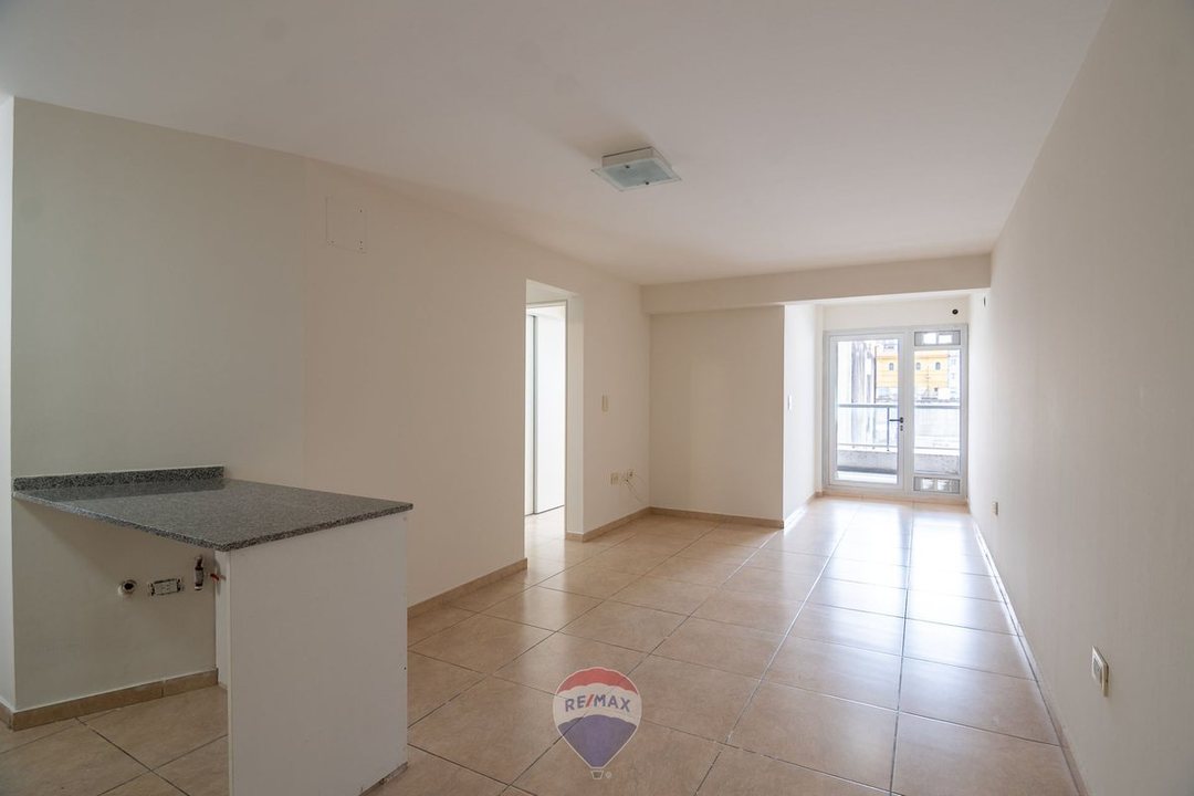 VENTA DPTO 1 DORM  BALCÓN AMPLIO PILETA CENTRO CBA