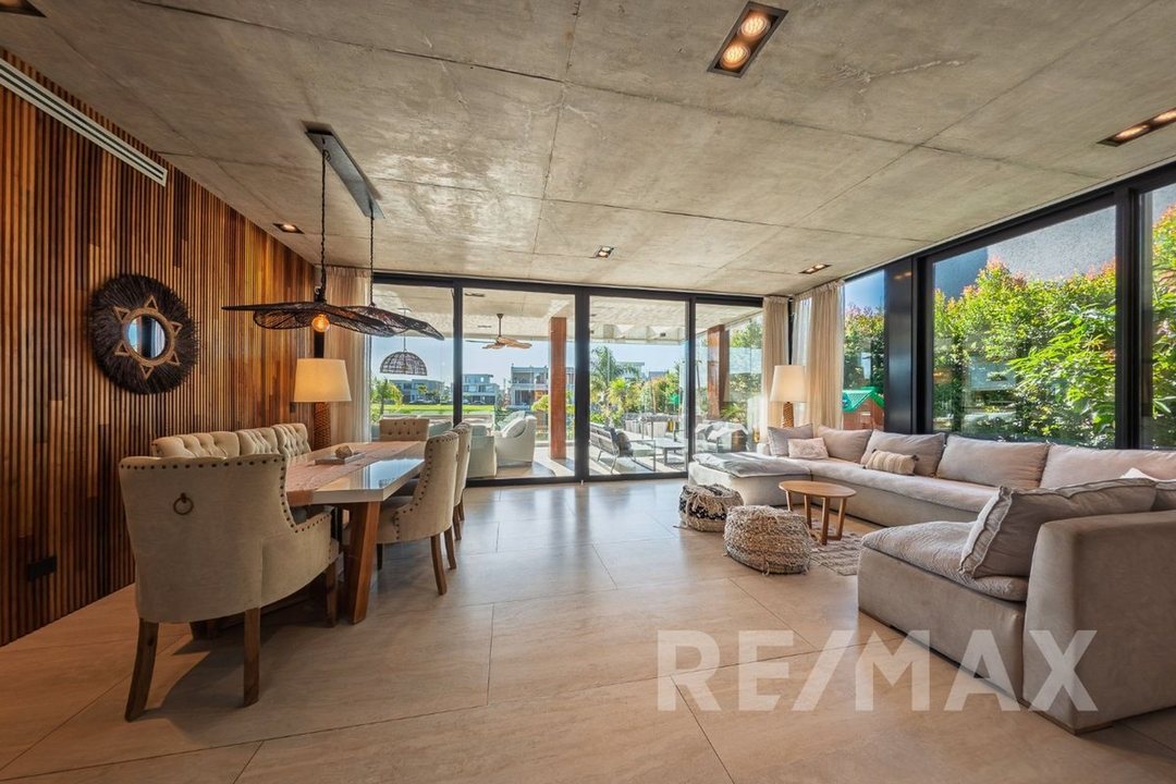 Venta casa 9 ambientes en El Yacht Nordelta