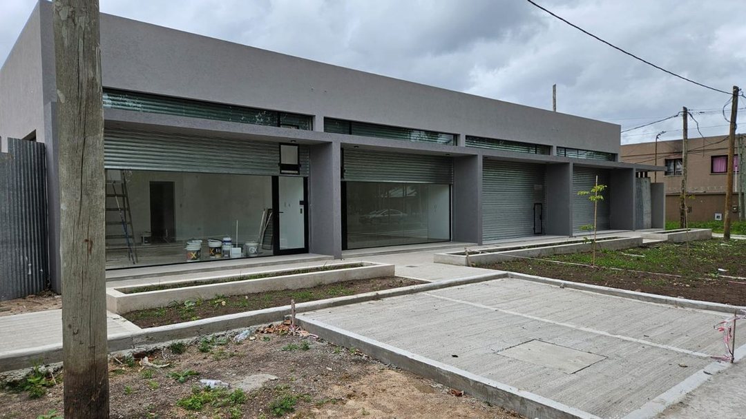LOCAL COMERCIAL EN VENTA