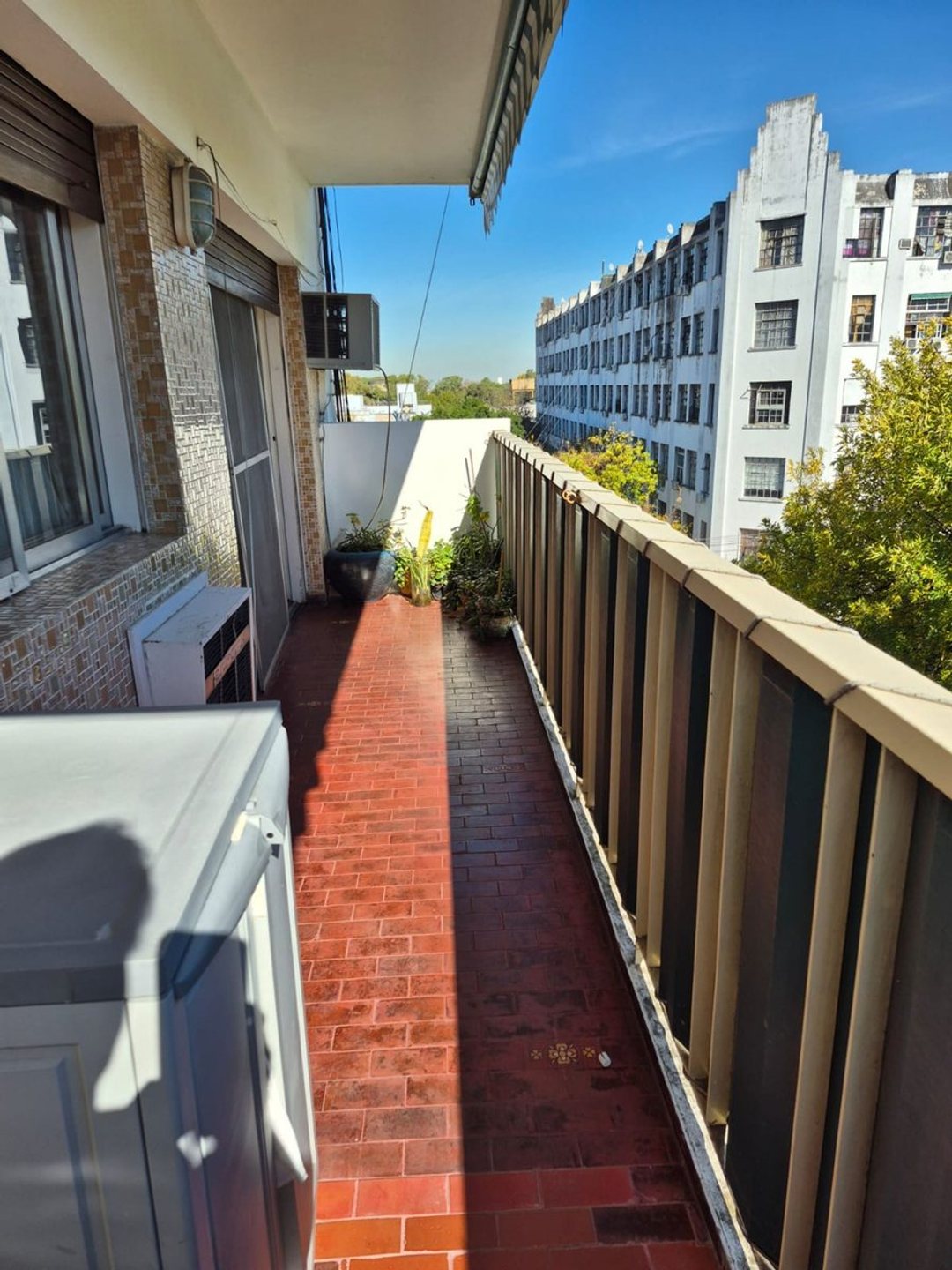 VENTA DEPTO 4 AMB C/BALCON Y TERRAZA PQUE PATRICIO