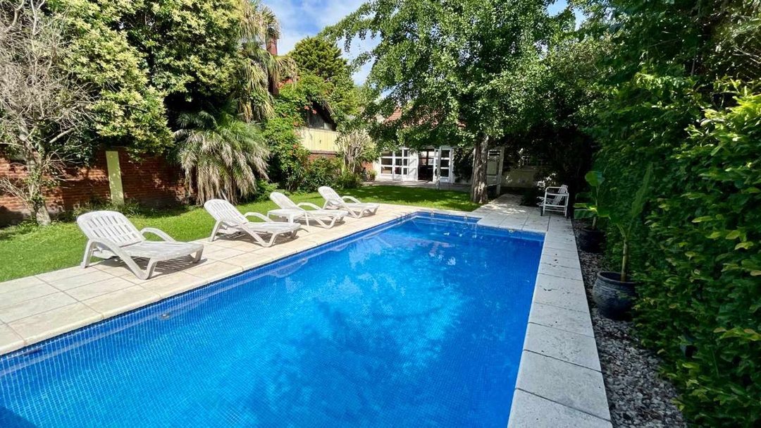 CASA CINCO AMBIENTES VENTA TEMPERLEY APTO CREDITO
