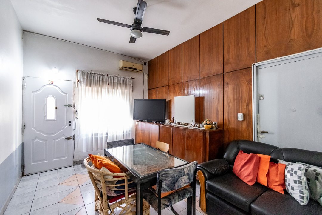 VENTA PH 3 AMB EN CASEROS C/ PATIO - APTO CRÉDITO